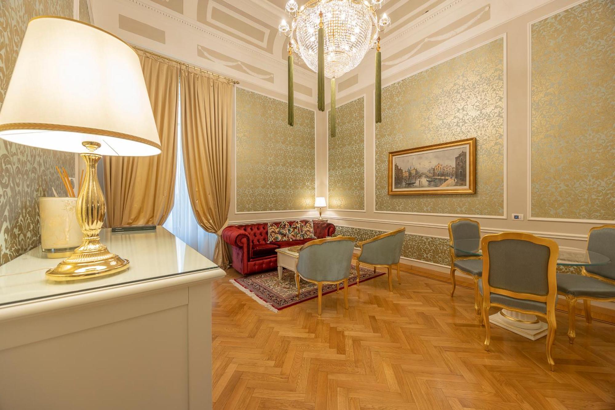 Palazzo Monga Boutique Guesthouse Verona Exterior photo